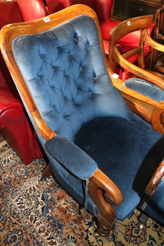Victorian mahogany buttonback armchair